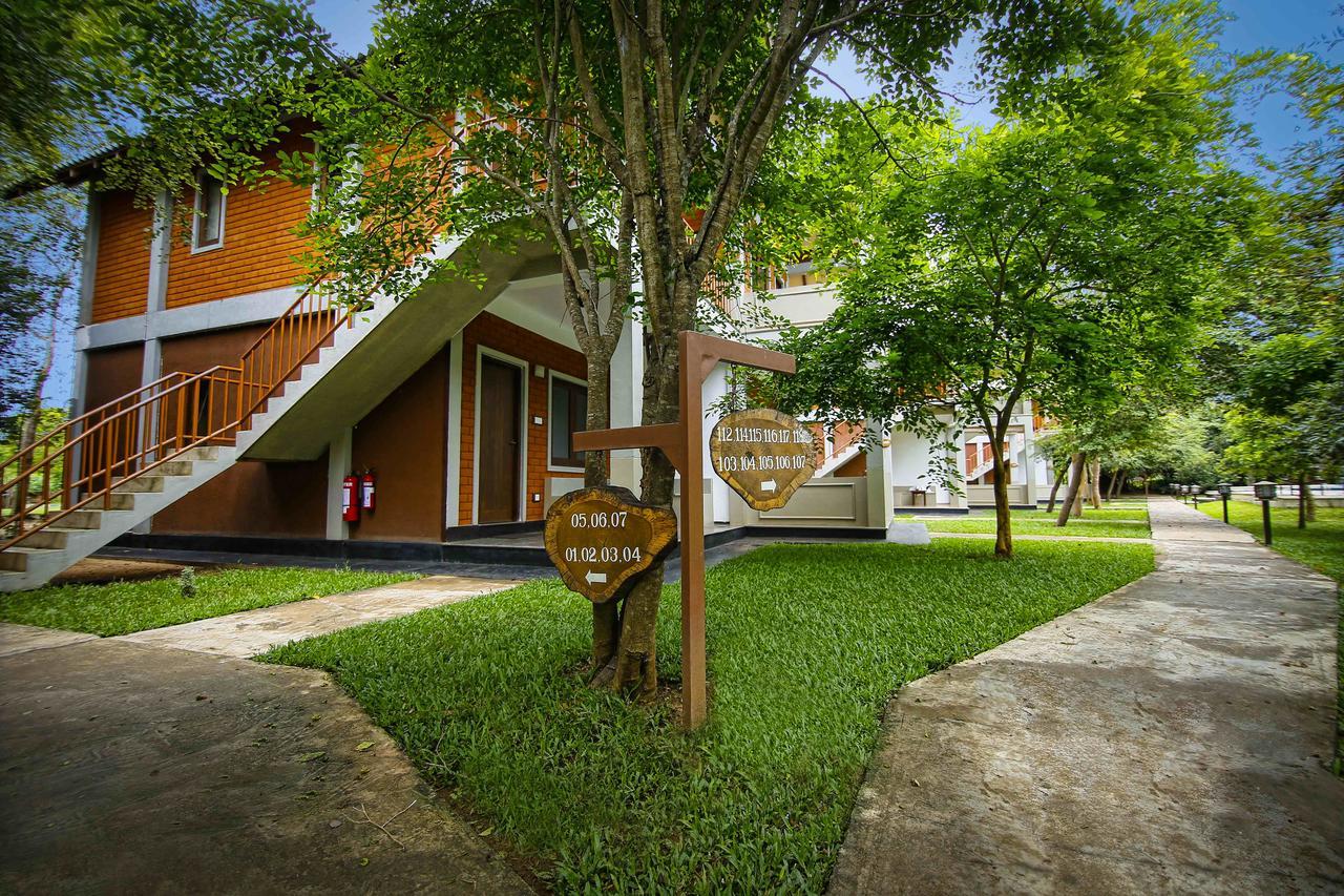 Elephas Resort & Spa สิกิริยา ภายนอก รูปภาพ