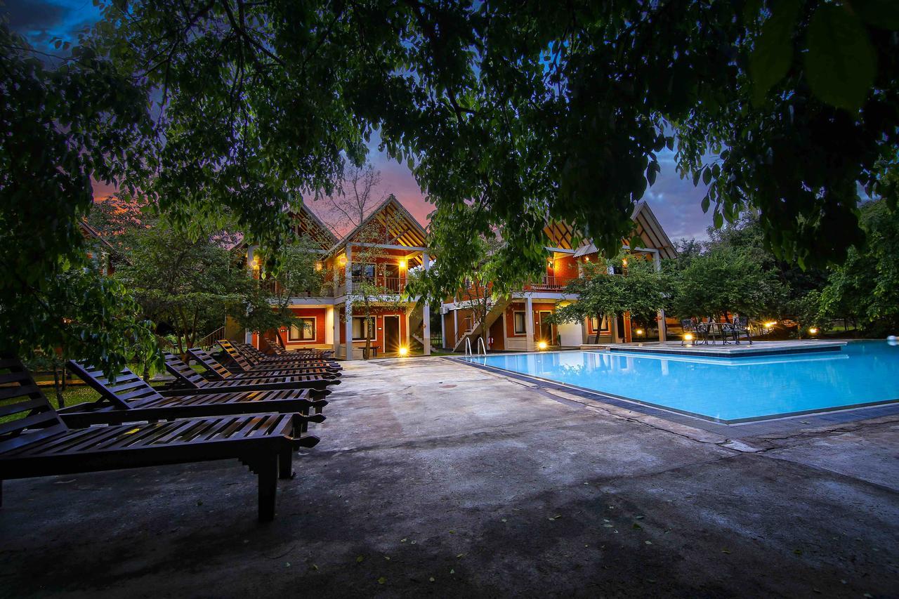 Elephas Resort & Spa สิกิริยา ภายนอก รูปภาพ